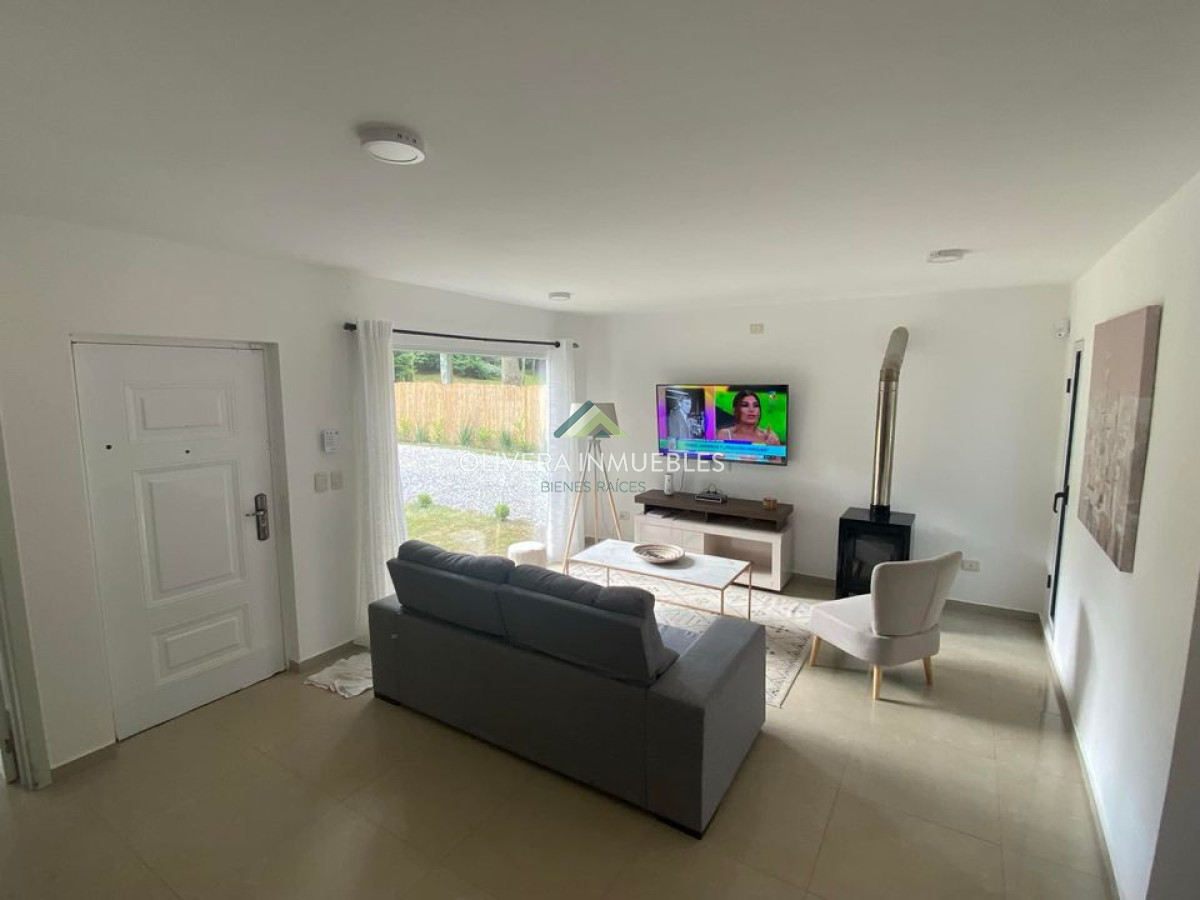 Casa ID.8851 - Casa en alquiler por temporada-Punta del Este