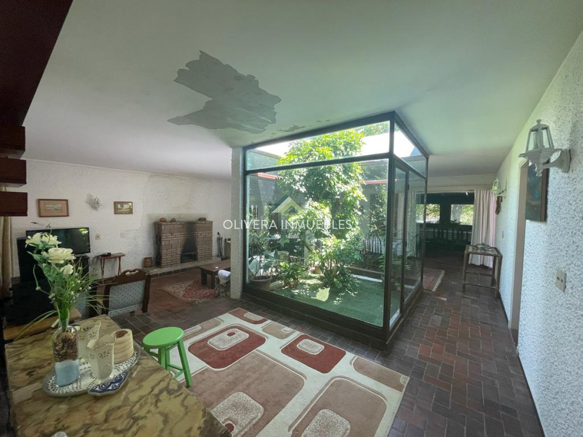 Casa ID.11155 - Casa en alquiler de temporada, zona Cantegril Punta del Este