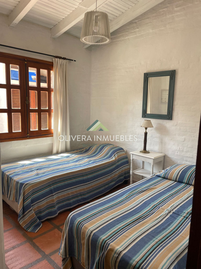 Casa ID.10710 - Casa en alquiler de temporada-Punta del Este