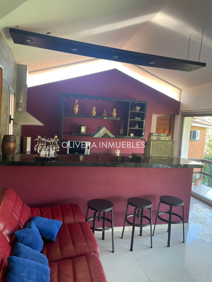 Casa ID.9818 - Casa en venta, 6 dormitorios Punta del Este