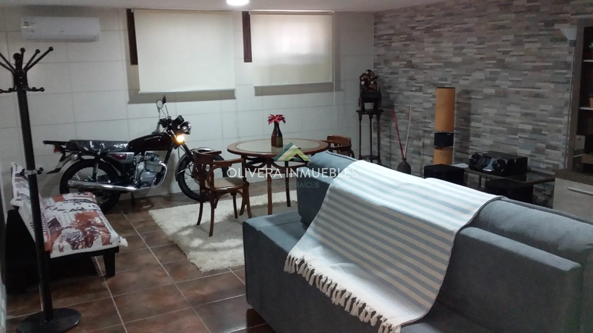 Casa ID.5745 - Hermosa casa en venta y alquiler temporal. 
