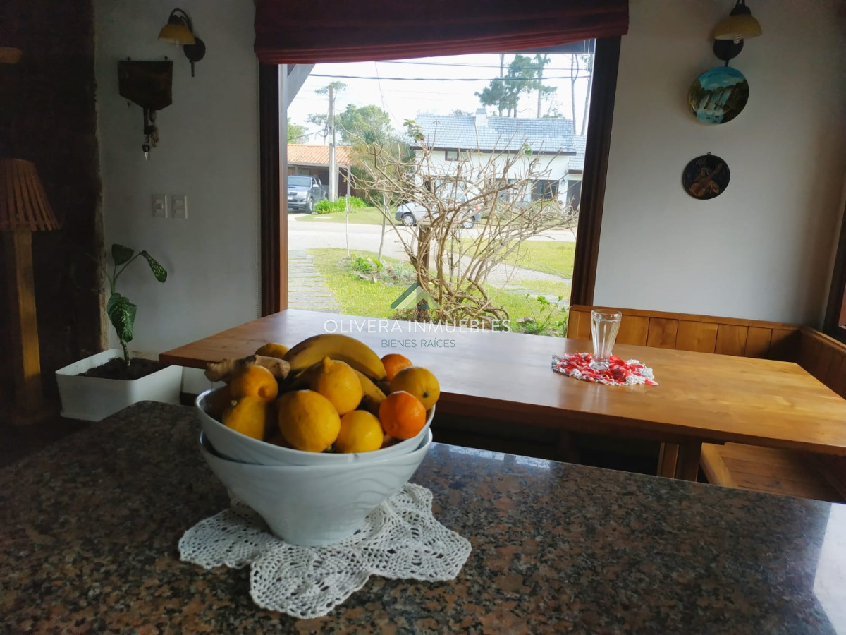 Casa ID.4035 - Casa a metros del mar ALQUILER anual y temporal.
