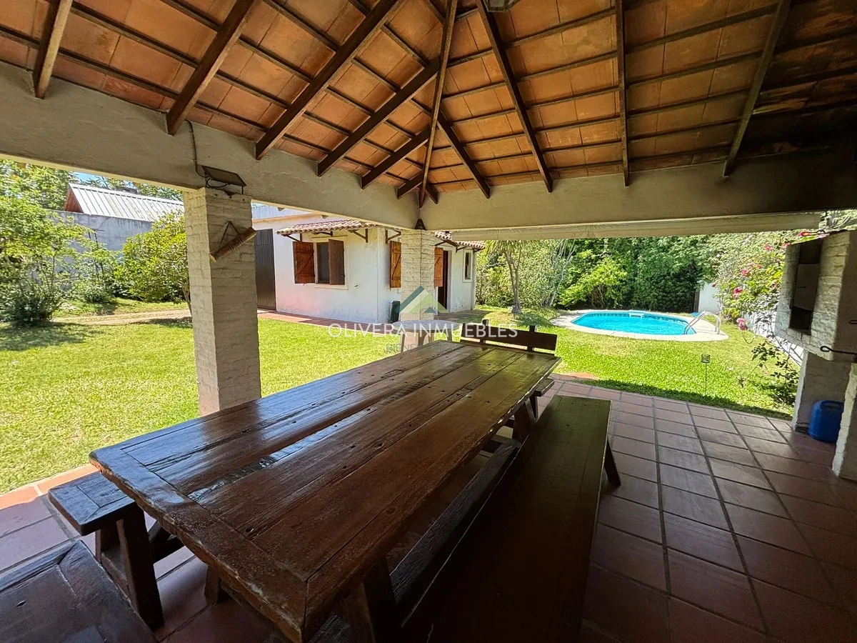 Casa ID.13877 - Chalet en venta, excelente estado en Pinares, Punta del Este