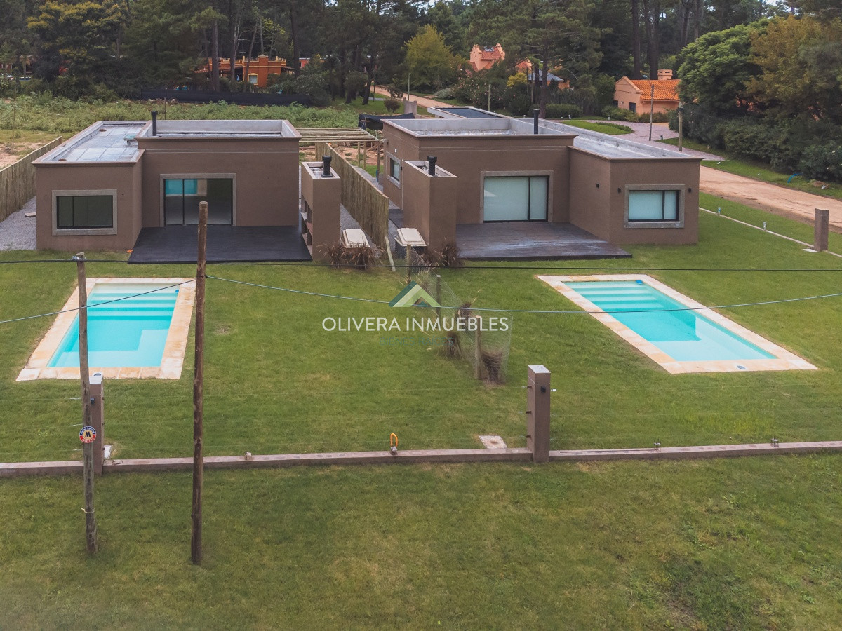 Casa ID.9922 - VENTA DE CASAS EN BARRIO PRIVADO