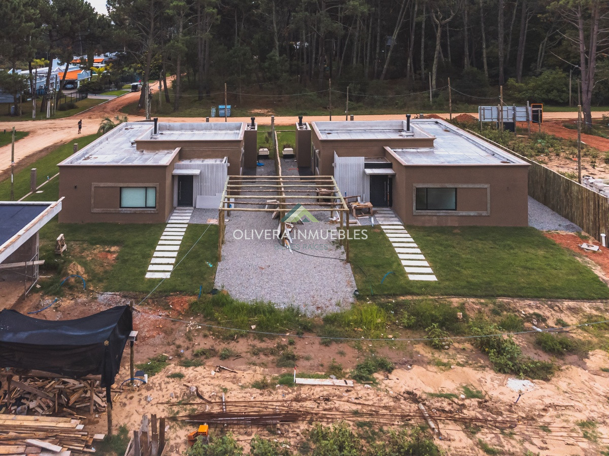 Casa ID.9922 - VENTA DE CASAS EN BARRIO PRIVADO