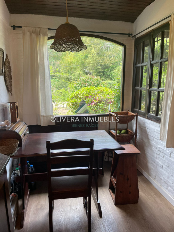 Casa ID.10710 - Casa en alquiler de temporada-Punta del Este