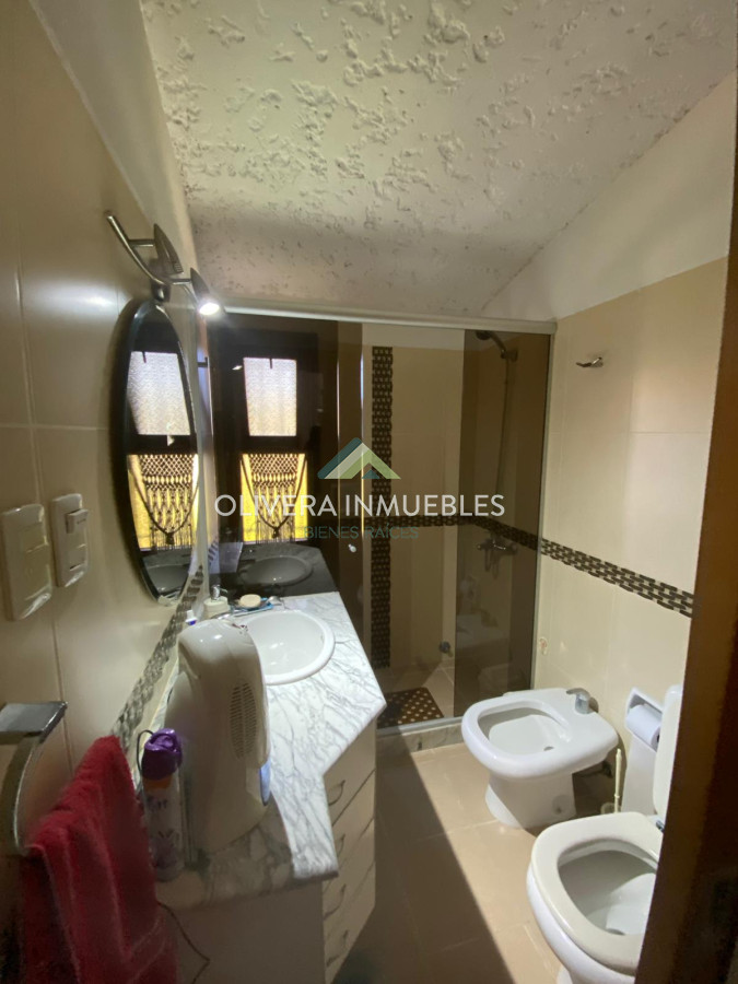 Casa ID.12732 - CHALET EN VENTA 3 DOR Y DEPENDENCIA EN PLAYA MANSA (PUNTA DEL ESTE)