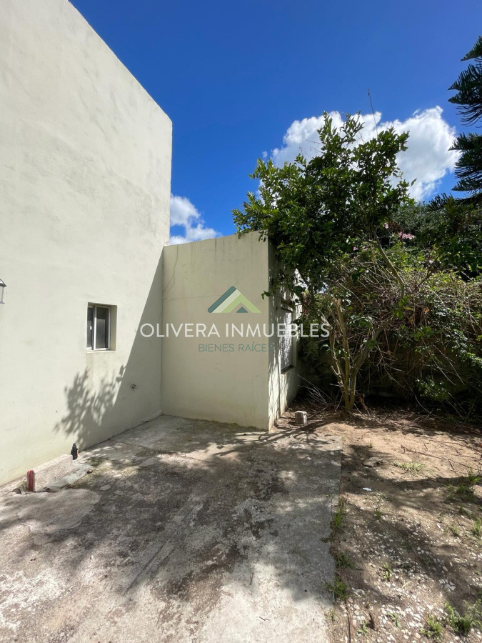 Casa ID.11390 - Casa en Venta con renta, Lausana Maldonado 