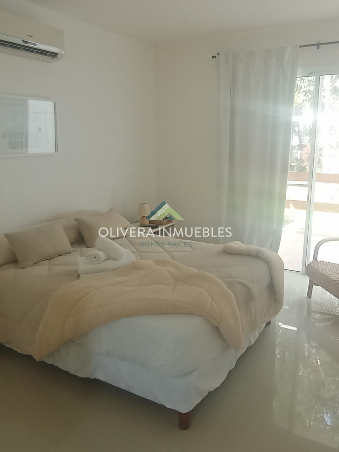 Casa ID.13760 - Hermosa casa en venta, Solanas country-Punta del Este