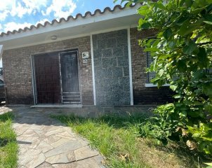 Oportunidad !! Ubicación Excelente (Atención Inversores)