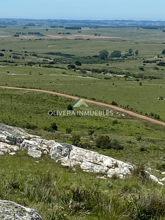 Chacra ID.11250 - Chacras de 5 hectáreas vistas hermosas , ideal para invertir .