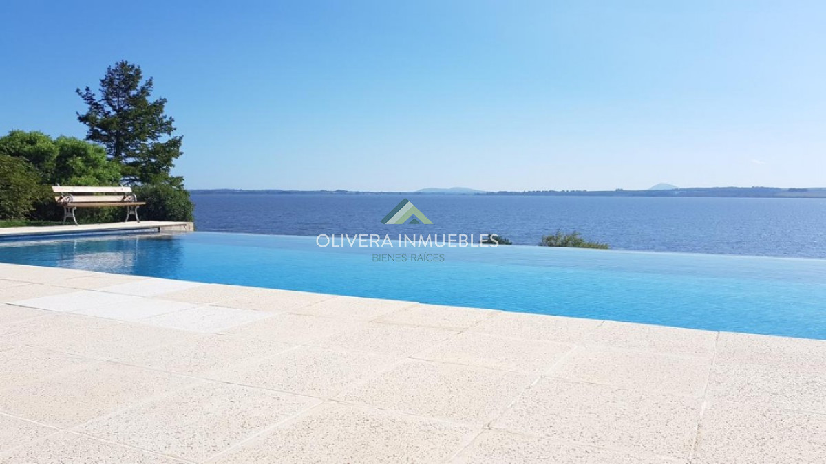 Chacra ID.3835 - Lujosa chacra en la Laguna del Sauce.