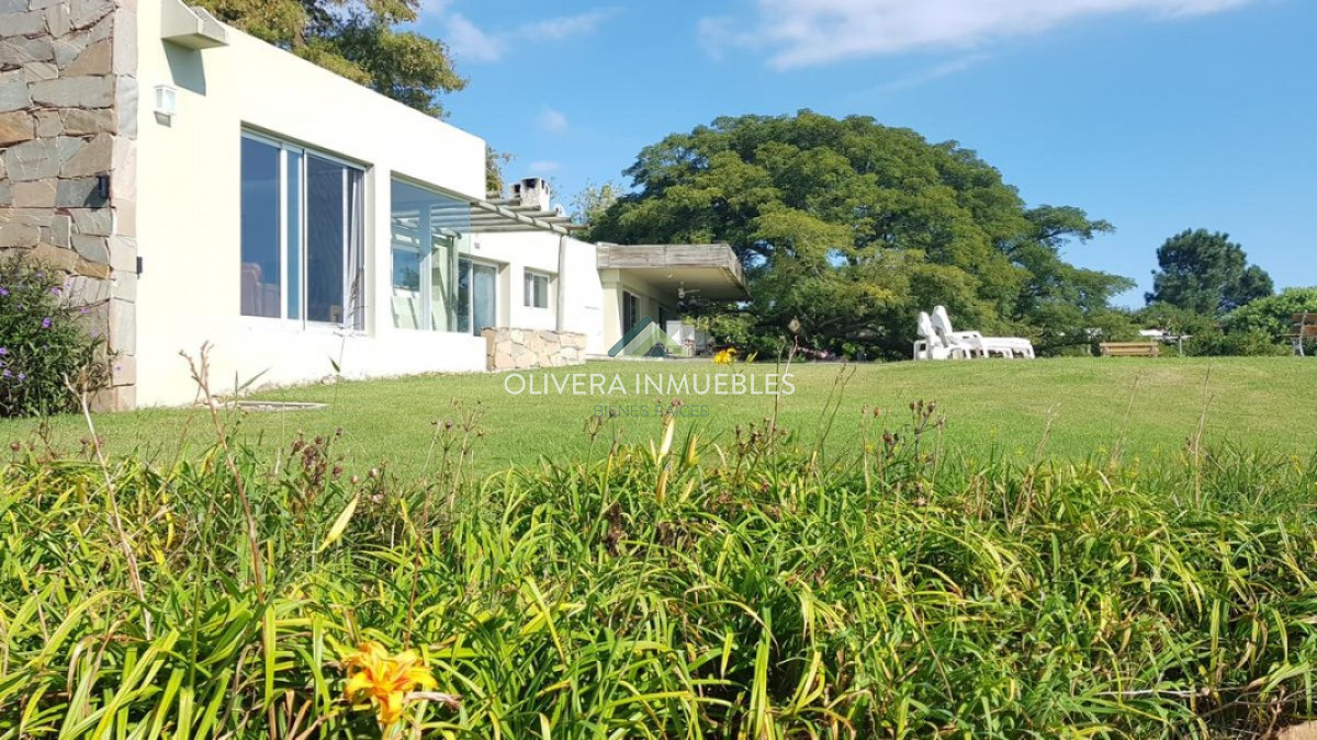 Chacra ID.3835 - Lujosa chacra en la Laguna del Sauce.