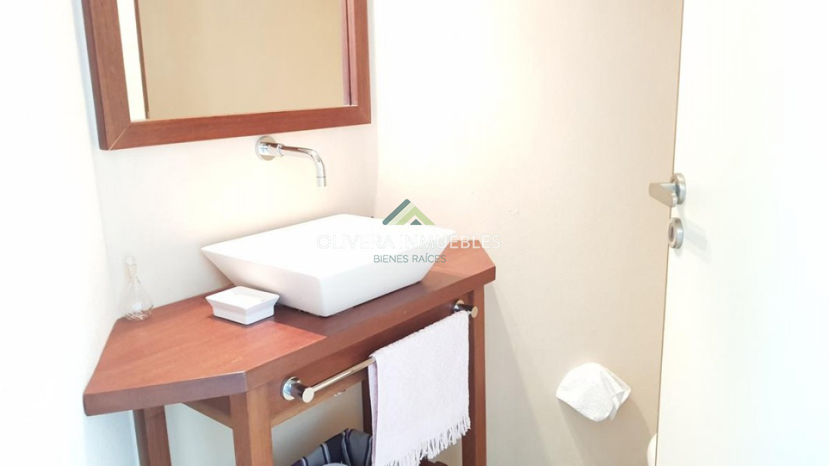 Chacra ID.3835 - Lujosa chacra en la Laguna del Sauce.