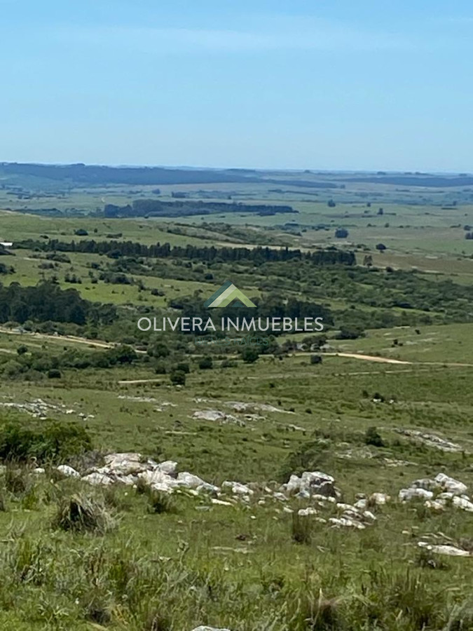Chacra ID.11250 - Chacras de 5 hectáreas vistas hermosas , ideal para invertir .