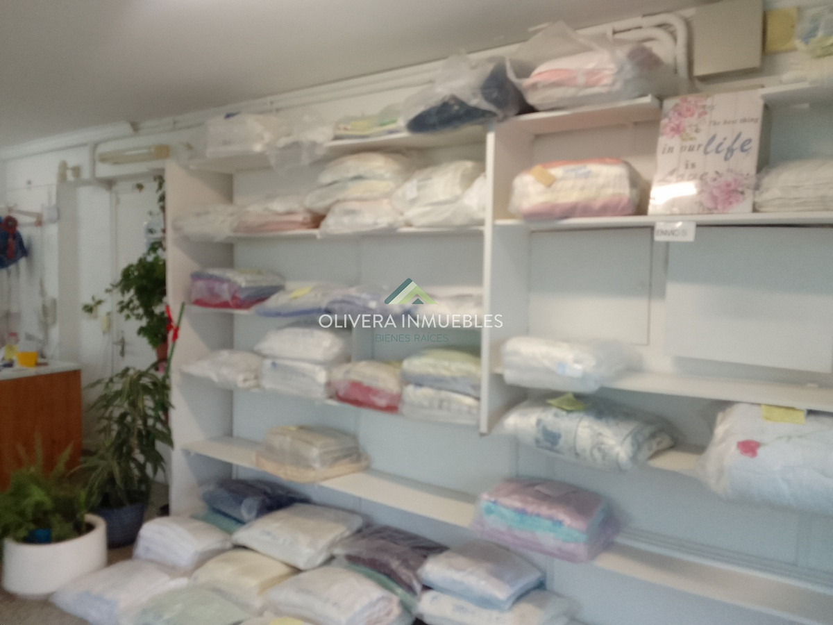 Local Comercial ID.9387 - Lavadero Funcionando en Punta del Este