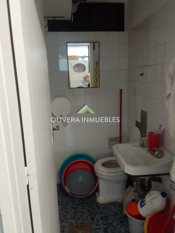 Local Comercial ID.9387 - Lavadero Funcionando en Punta del Este