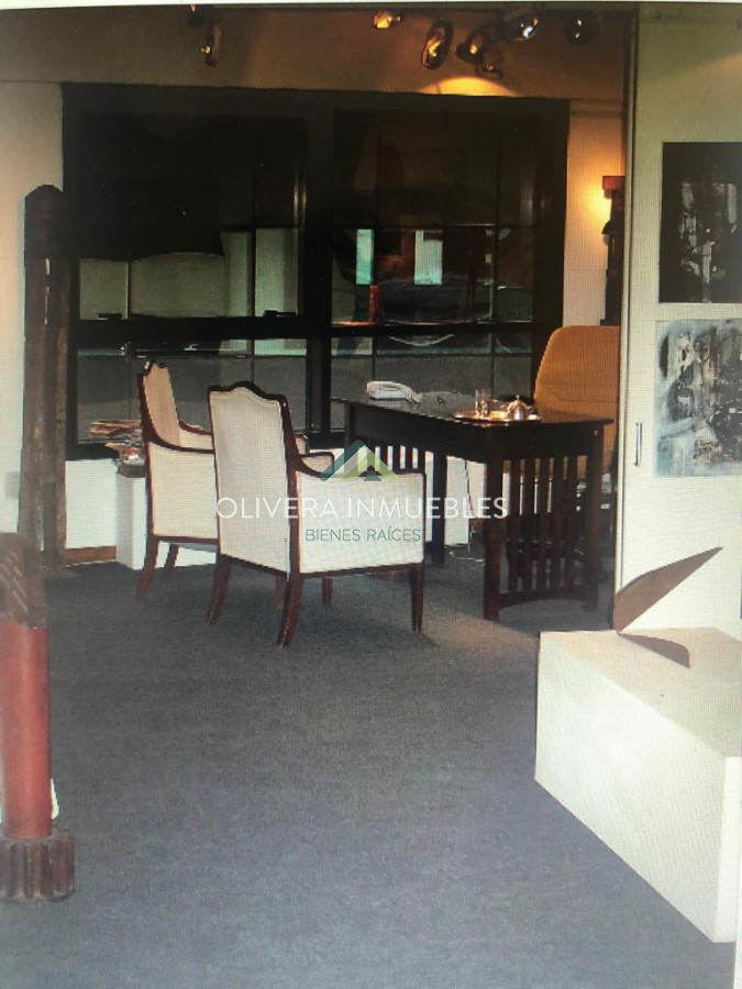 Local Comercial ID.7147 - Venta oficina en plaza independencia