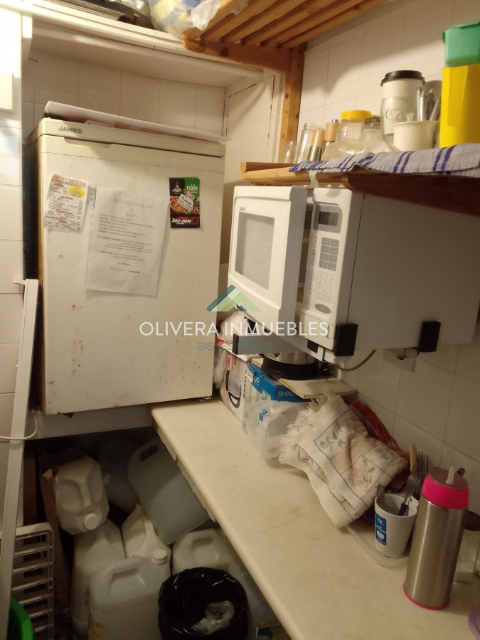 Local Comercial ID.9387 - Lavadero Funcionando en Punta del Este