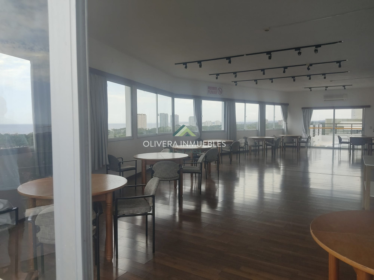 Apartamento ID.10920 - Oferta solo por junio 2024. Amplio apartamento de 1 dormitorio! 