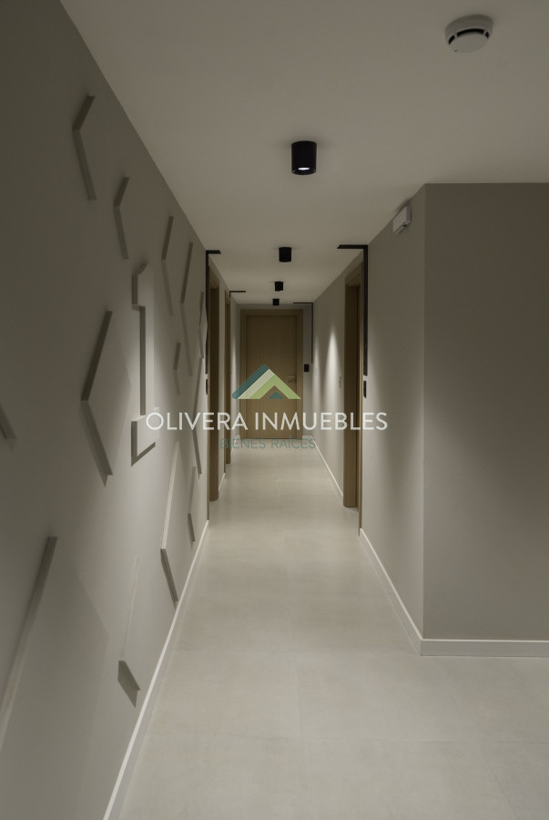 Apartamento ID.9021 - Se Vende Gran Apartamento de un Dormitorio en MET Rodo.