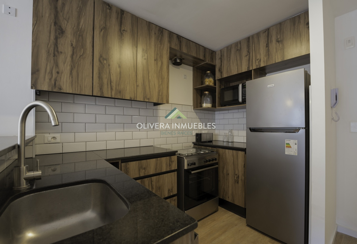 Apartamento ID.9021 - Se Vende Gran Apartamento de un Dormitorio en MET Rodo.