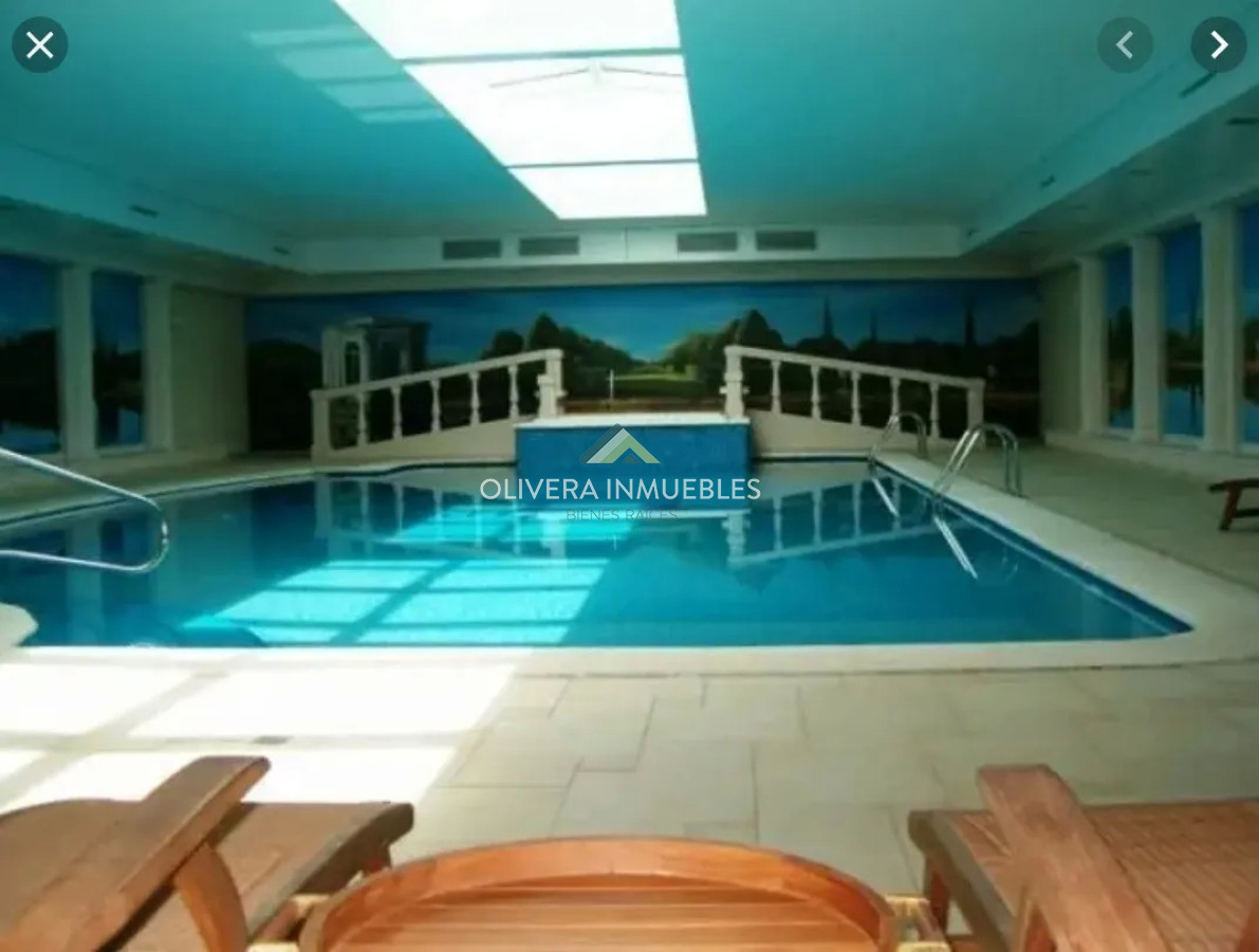 Apartamento ID.12358 - Apartamento en venta de 4 dormitorios en Playa Mansa, Punta del Este
