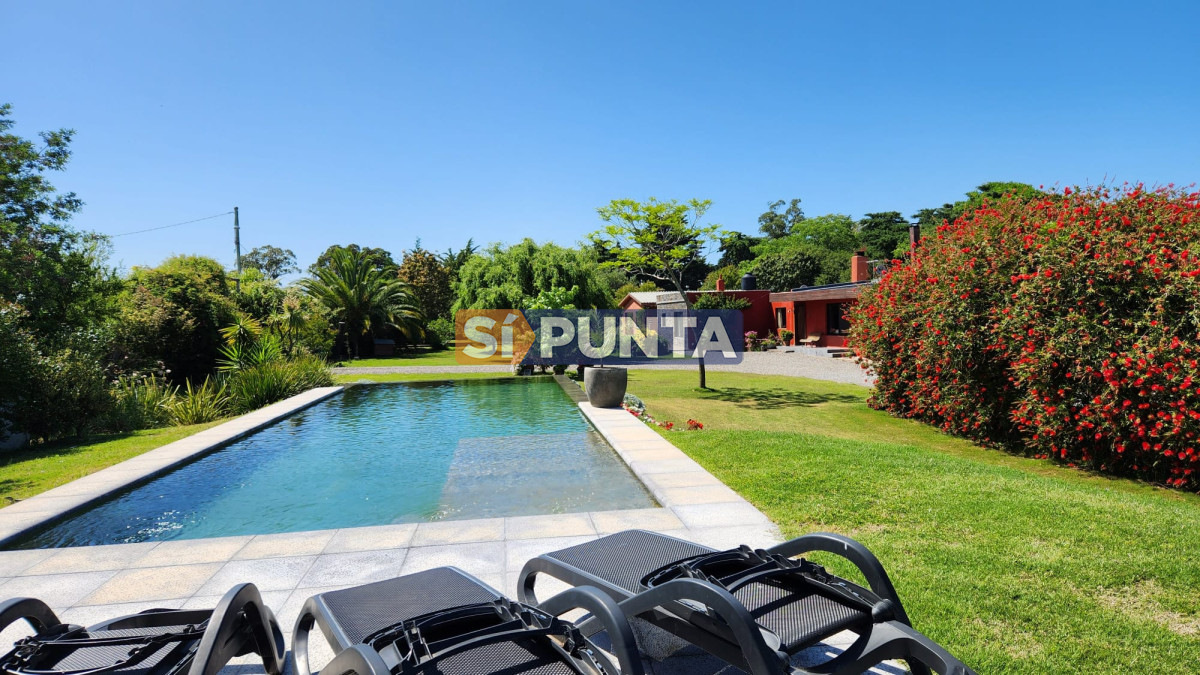 Chacra ID.13736 - OPORTUNIDAD !!!!  VENDO CHACRA DE 14 HAS QUE YA NO SE ENCUENTRAN EN LA ZONA . CANCHA DE POLO , PICADERO Y CABALLERIZAS 