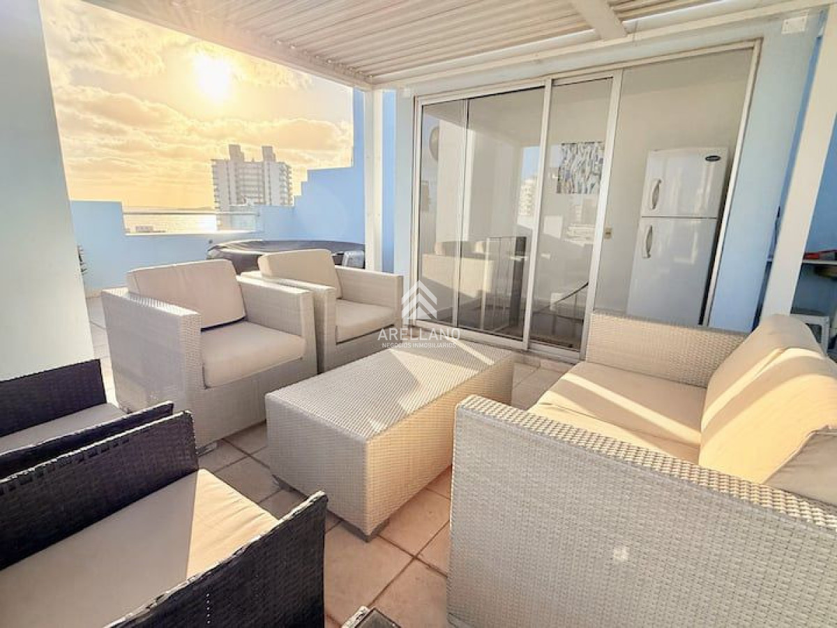 Apartamento ID.6132 - Venta Penthouse Duplex En Aidy Grill