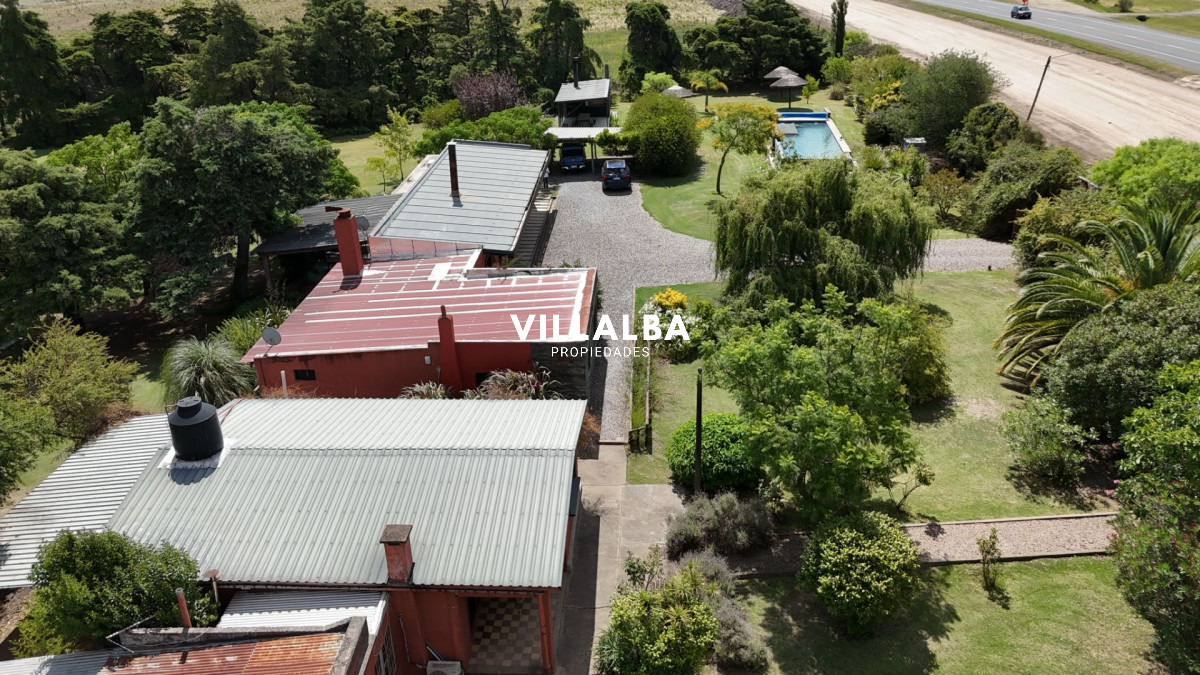 Chacra ID.4071 - LUGAR DE ENSUEÑO !!!!  VENDO CHACRA DE 14 HAS QUE YA NO SE ENCUENTRAN EN LA ZONA . CANCHA DE POLO , PICADERO Y CABALLERIZAS 