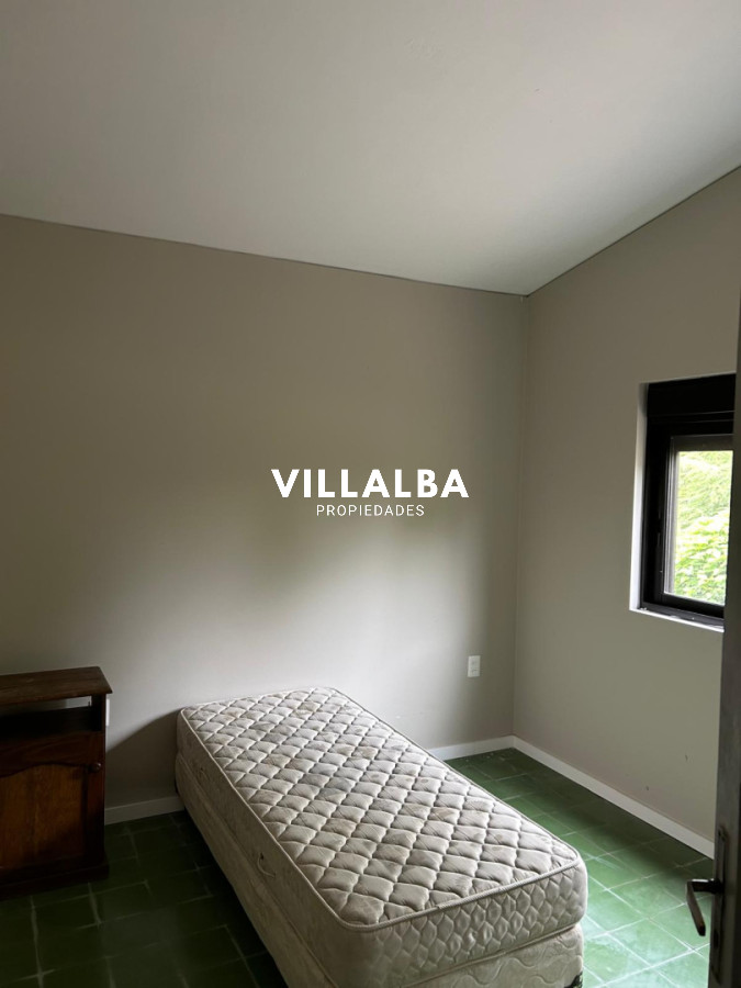 Chacra ID.4071 - LUGAR DE ENSUEÑO !!!!  VENDO CHACRA DE 14 HAS QUE YA NO SE ENCUENTRAN EN LA ZONA . CANCHA DE POLO , PICADERO Y CABALLERIZAS 