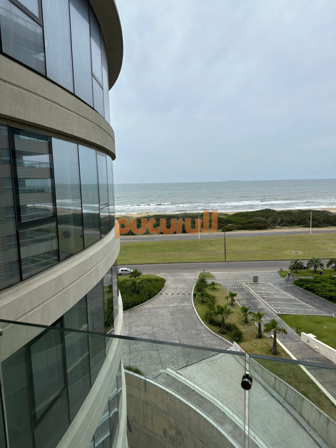 Apartamento ID.2487 - APARTAMENTO TORRE TRUMP 2 DORM. Y 3 BAÑOS 