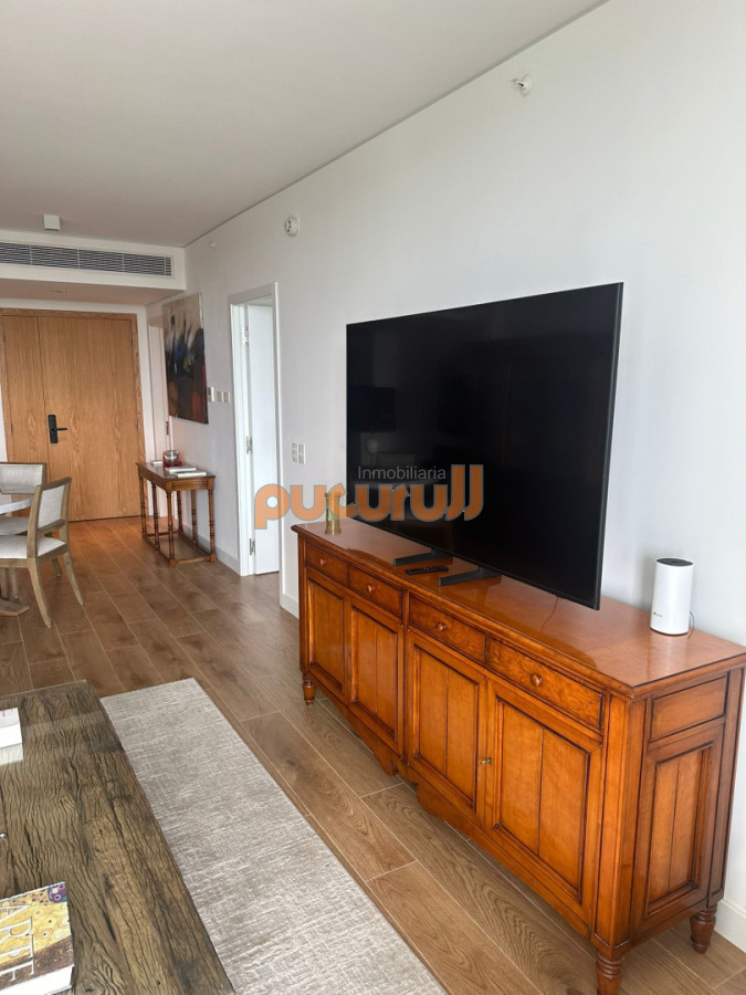 Apartamento ID.2489 - APARTAMENTO EN TORRE TRUMP DE 1 DORMITORIO Y 2 BAÑOS 