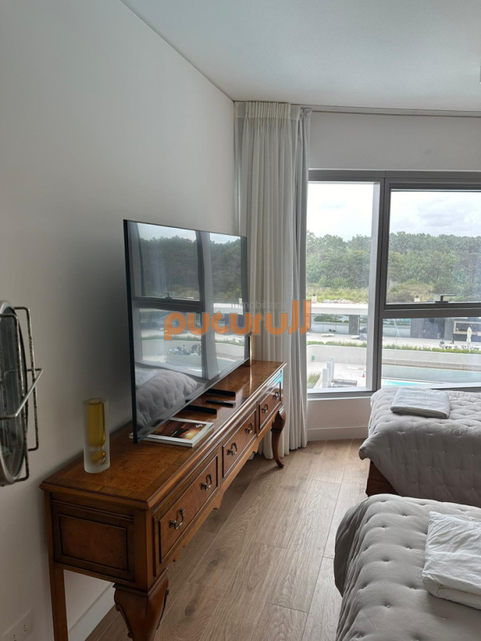 Apartamento ID.2487 - APARTAMENTO TORRE TRUMP 2 DORM. Y 3 BAÑOS 