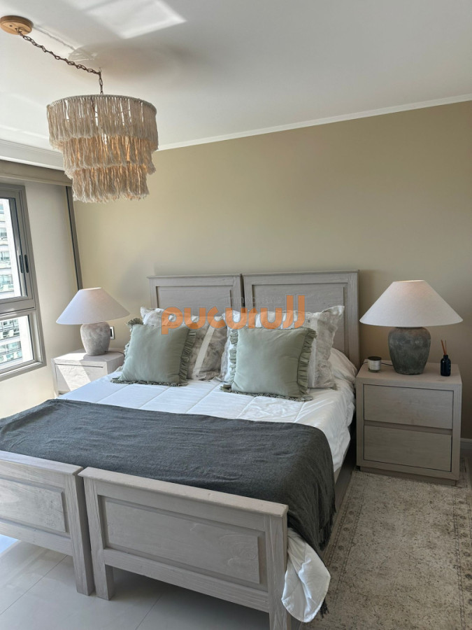 Apartamento ID.2496 - Torre Imperiale Exclusivo Apartamento de Gran Categoría con 4 Dormitorios, Servicio y 6 Baños