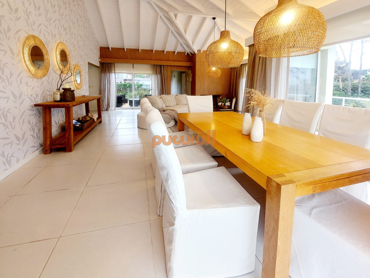 Casa ID.2666 - EXCEPCIONAL CASA EN MONTOYA ESTILO CONTEMPORANEO A ESCASOS METROS DEL MAR 