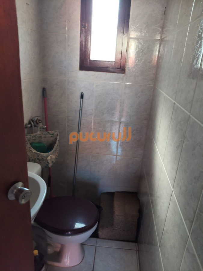 Casa ID.2857 - OPORTUNIDAD EN BARRIO LAS COOPERATIVAS CASA 3 DORM+2 BAÑOS CON COCHERA Y BARBACOA 
