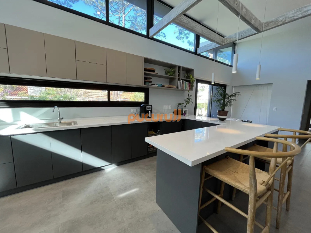 Casa ID.2670 - Casa Moderna Nueva Construcción