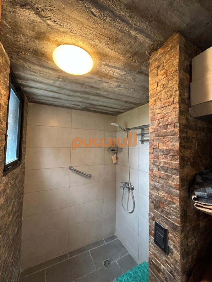 Chacra ID.2799 - LUGAR DE ENSUEÑO !!!!  VENDO CHACRA DE 14 HAS QUE YA NO SE ENCUENTRAN EN LA ZONA . CANCHA DE POLO , PICADERO Y CABALLERIZAS 