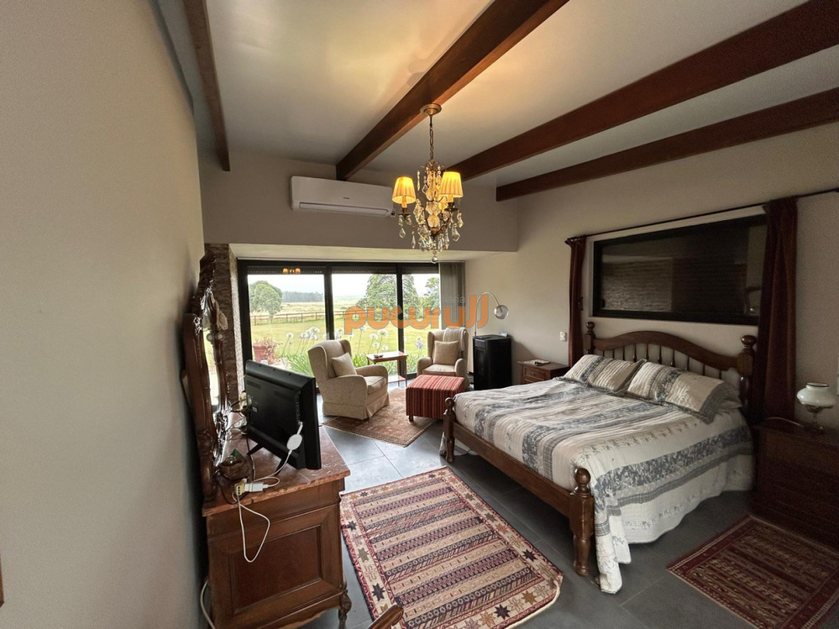 Chacra ID.2799 - LUGAR DE ENSUEÑO !!!!  VENDO CHACRA DE 14 HAS QUE YA NO SE ENCUENTRAN EN LA ZONA . CANCHA DE POLO , PICADERO Y CABALLERIZAS 