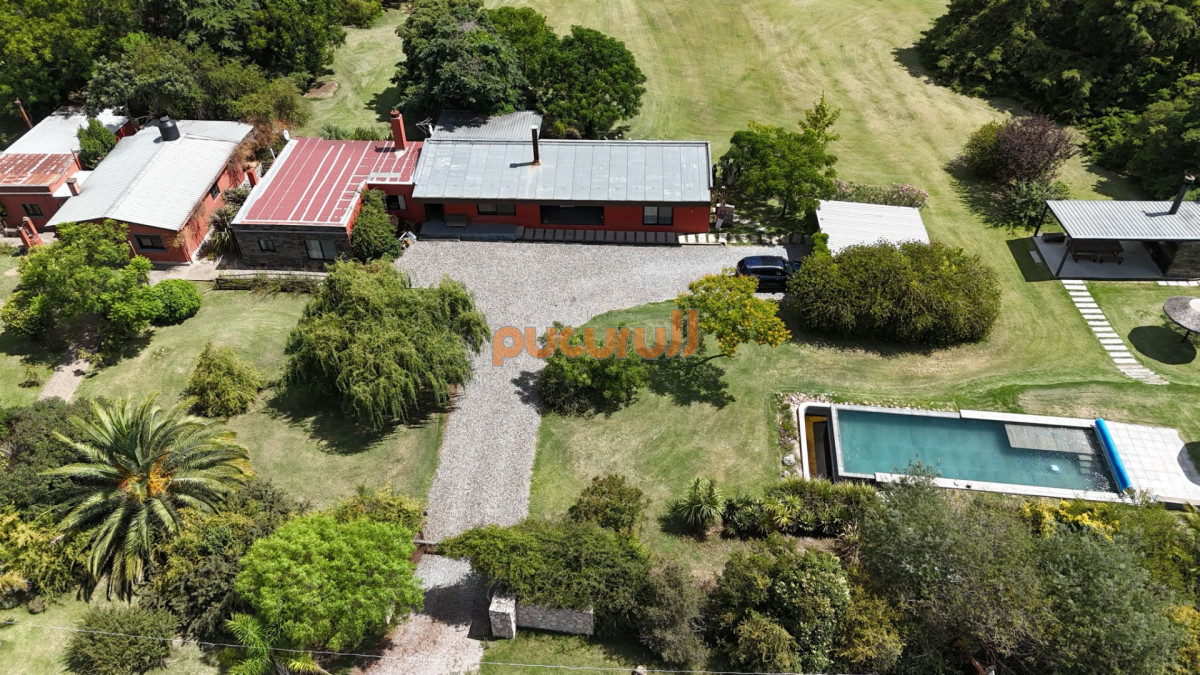 Chacra ID.2799 - LUGAR DE ENSUEÑO !!!!  VENDO CHACRA DE 14 HAS QUE YA NO SE ENCUENTRAN EN LA ZONA . CANCHA DE POLO , PICADERO Y CABALLERIZAS 