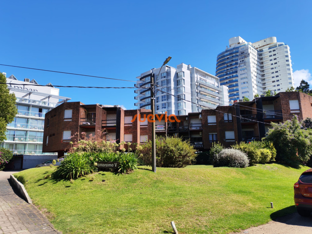 Apartamento ID.4636 - Oportunidad en Aidy Grill | 2 Dormitorios con Cochera y Bajos Gastos