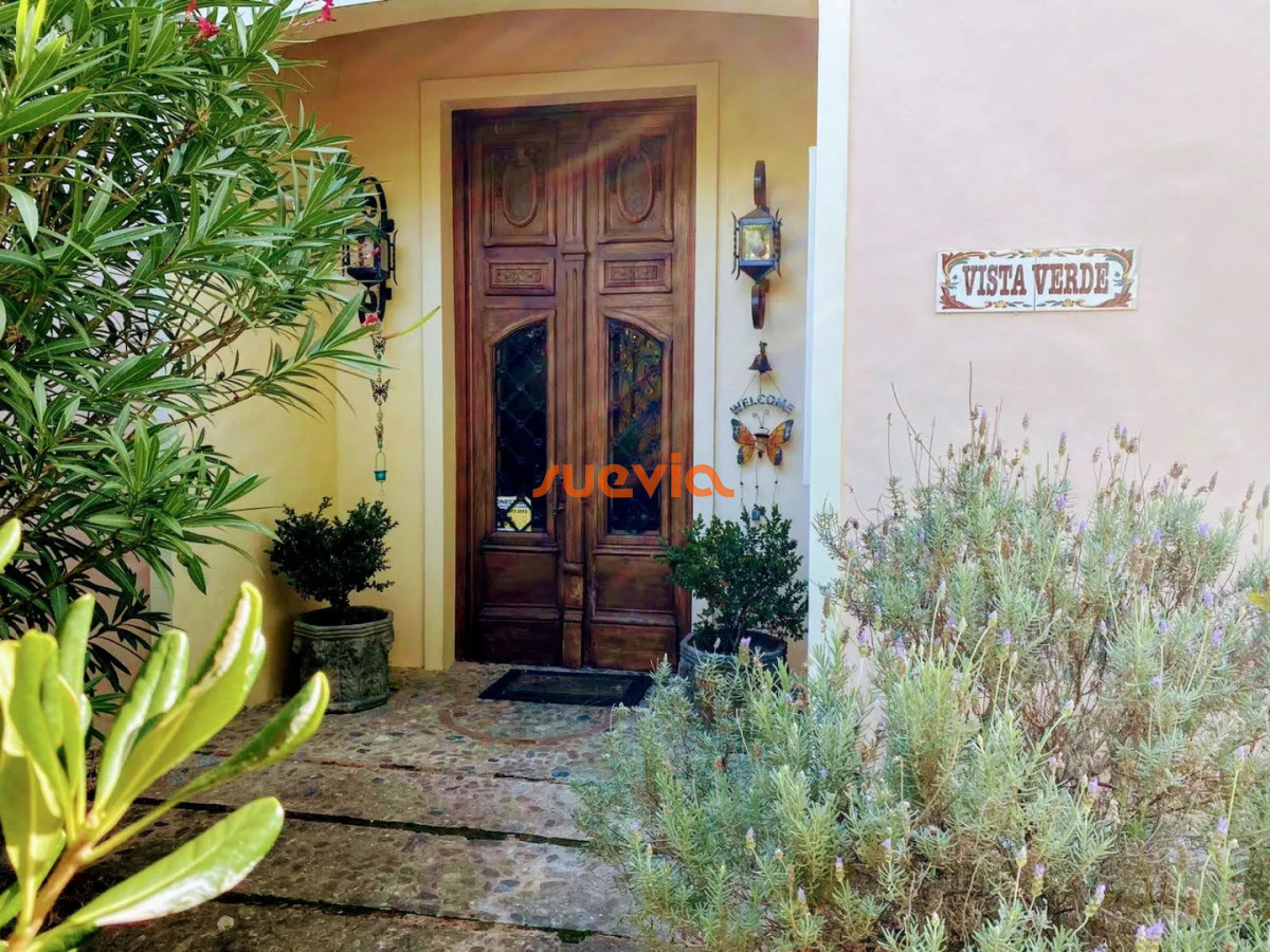 Casa ID.5317 - Casa con piscina y gran jardín - Jardines de Cordoba, Punta del Este
