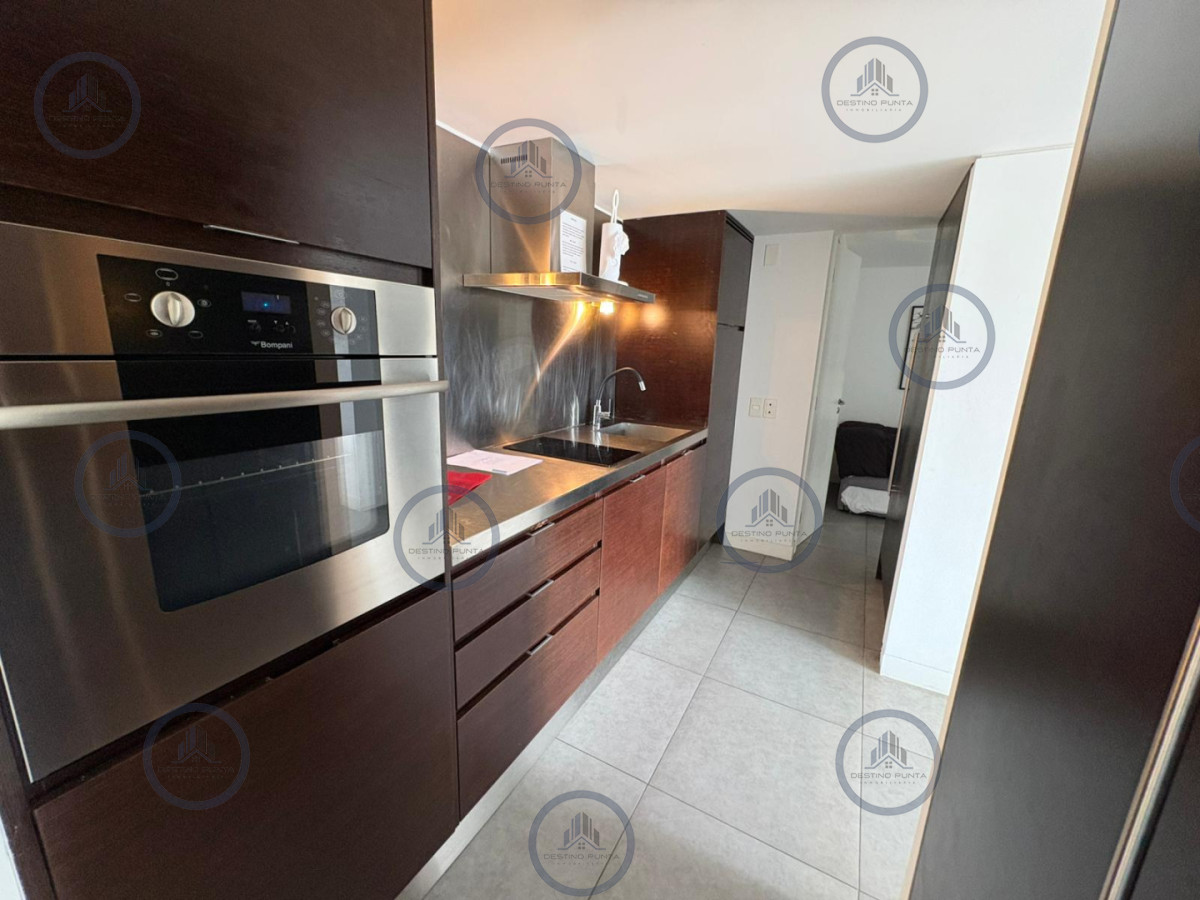 Apartamento ID.3324 - Alquiler anual e invernal en Torre Yoo, 2 dormitorios con 2 baños