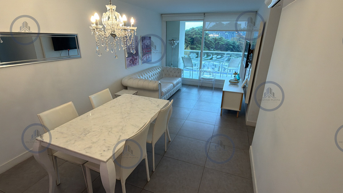 Apartamento ID.3324 - Alquiler anual e invernal en Torre Yoo, 2 dormitorios con 2 baños