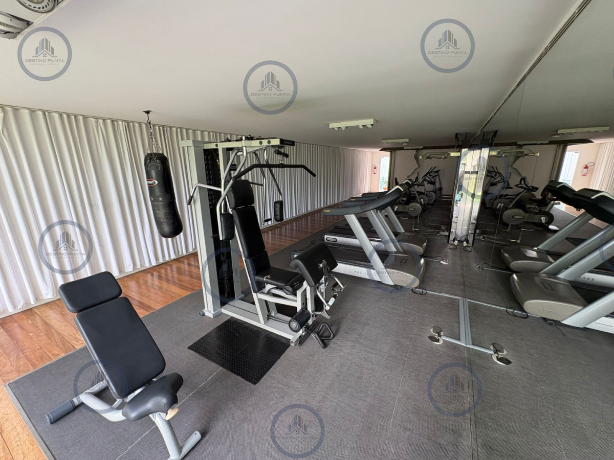 Apartamento ID.3324 - Alquiler anual e invernal en Torre Yoo, 2 dormitorios con 2 baños