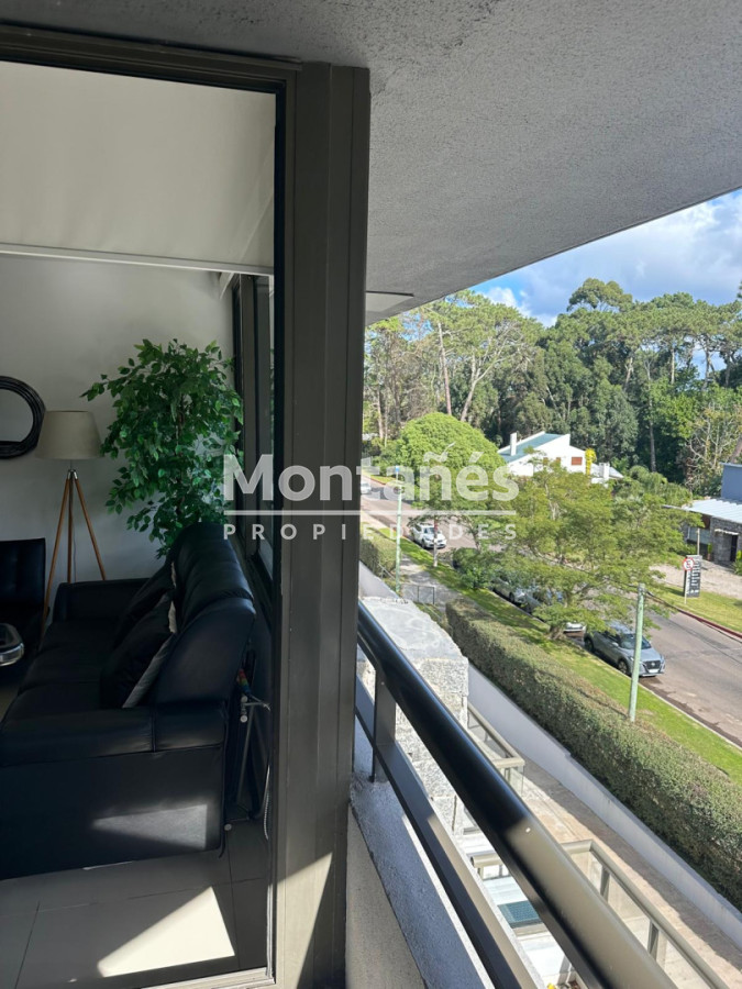 Apartamento ID.10595 - Muy Buen Apartamento En Edificio Unique, Punta del Este