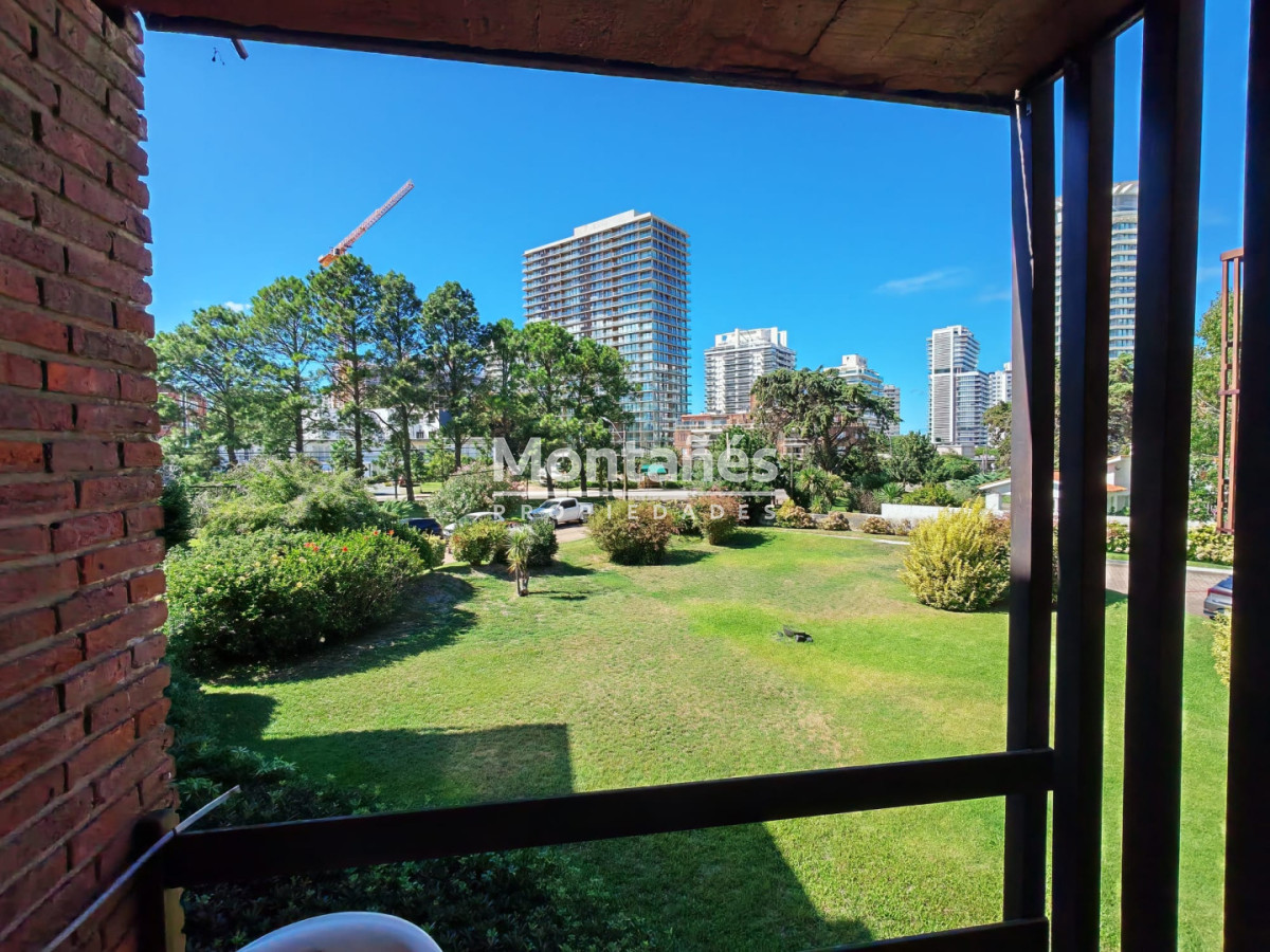 Apartamento ID.10596 - Oportunidad en Aidy Grill | 2 Dormitorios con Cochera y Bajos Gastos