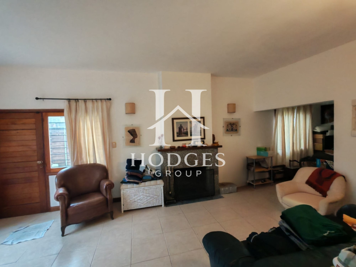 Casa ID.211 - Casa en Nuevo Cantegril 3 dorm+4 baños . Barbacoa Cerrada