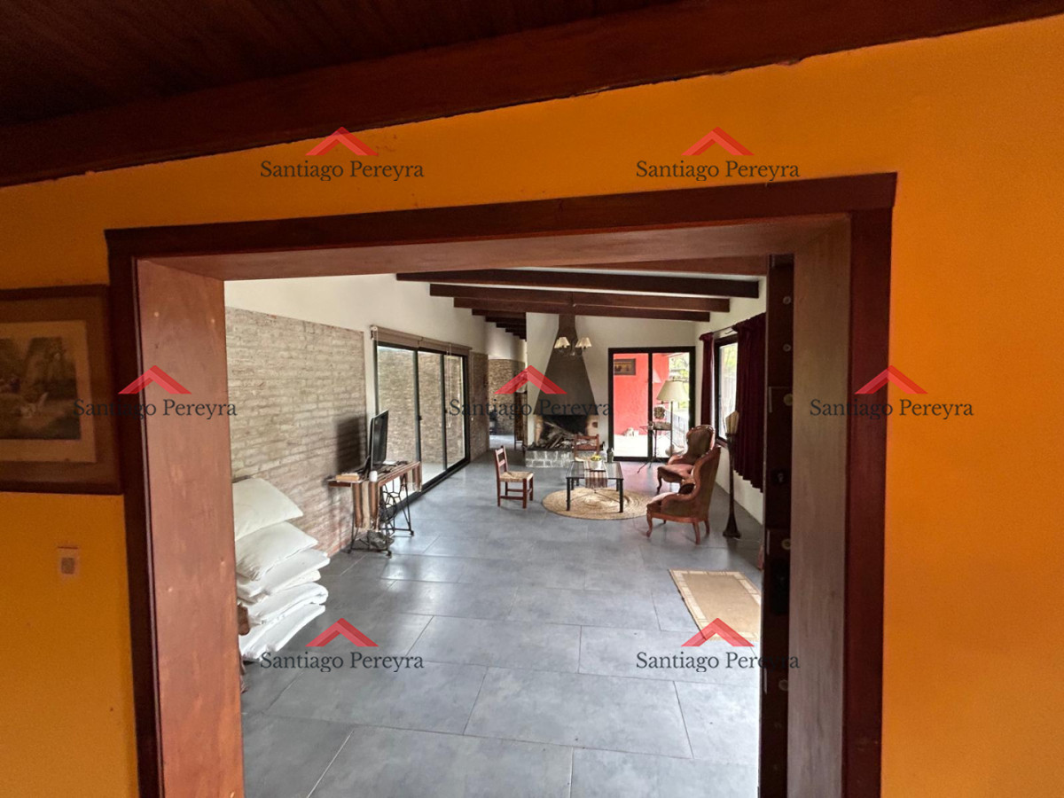 Chacra ID.16772 - OPORTUNIDAD !!!!  VENDO CHACRA DE 14 HAS QUE YA NO SE ENCUENTRAN EN LA ZONA . CANCHA DE POLO , PICADERO Y CABALLERIZAS 